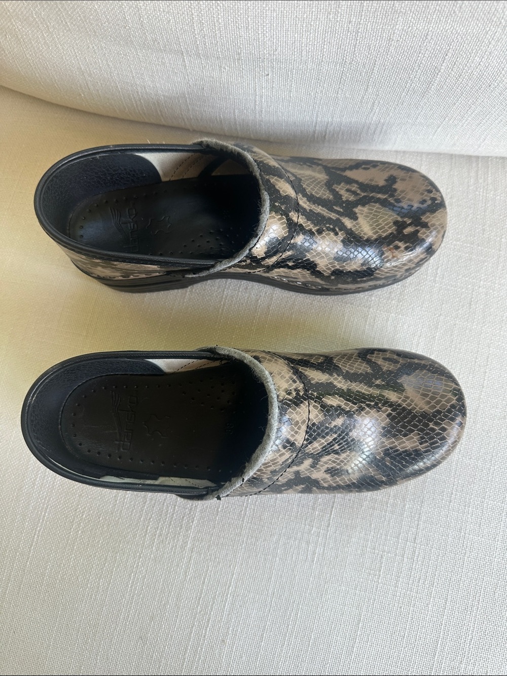 Dansko Clogs Snake Print Leather Size EU 38 / US 7.5–8 - Picture 2 of 8